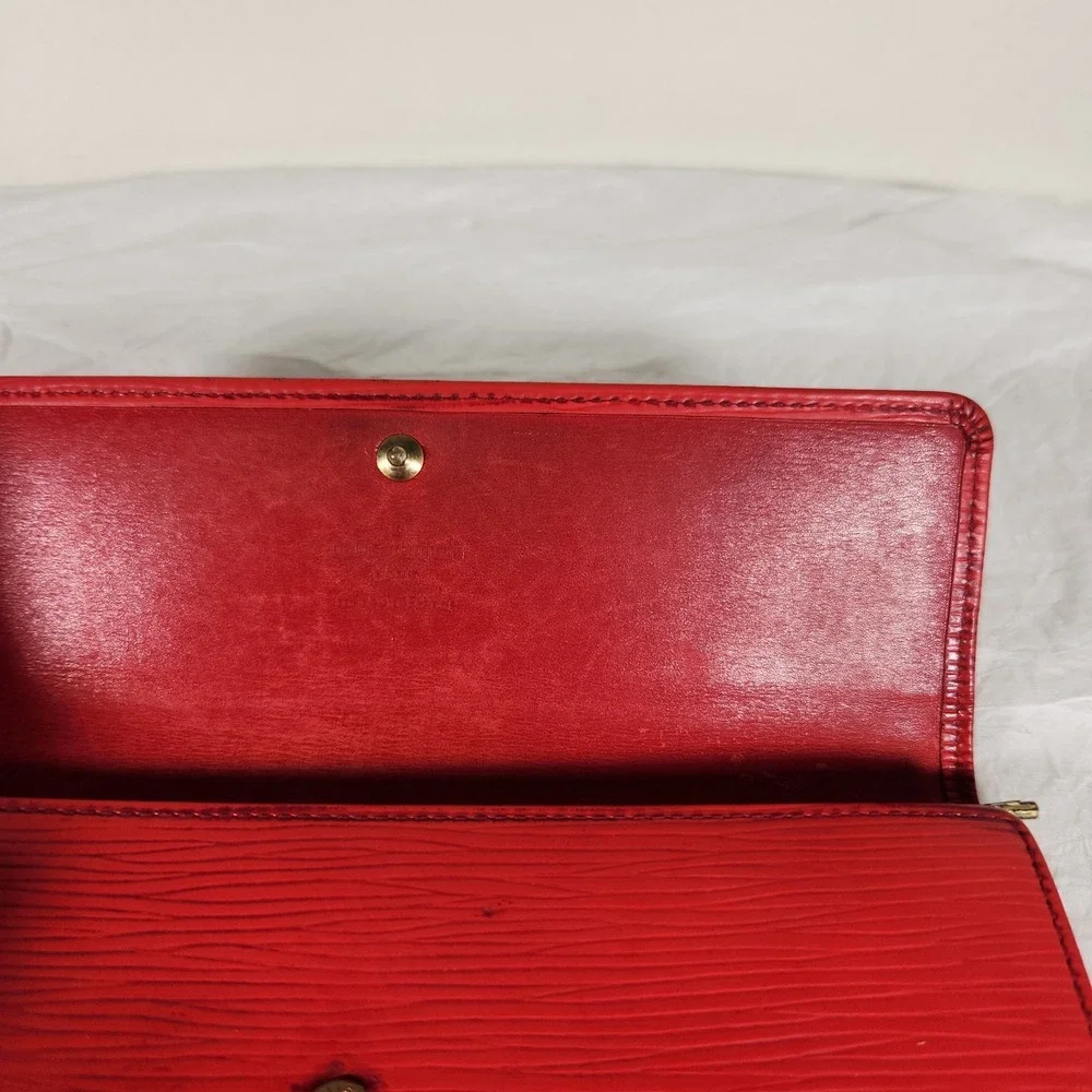 Louis Vuitton Epi Porte Feuille Sarah Leather Long Bifold Wallet Red Authentic